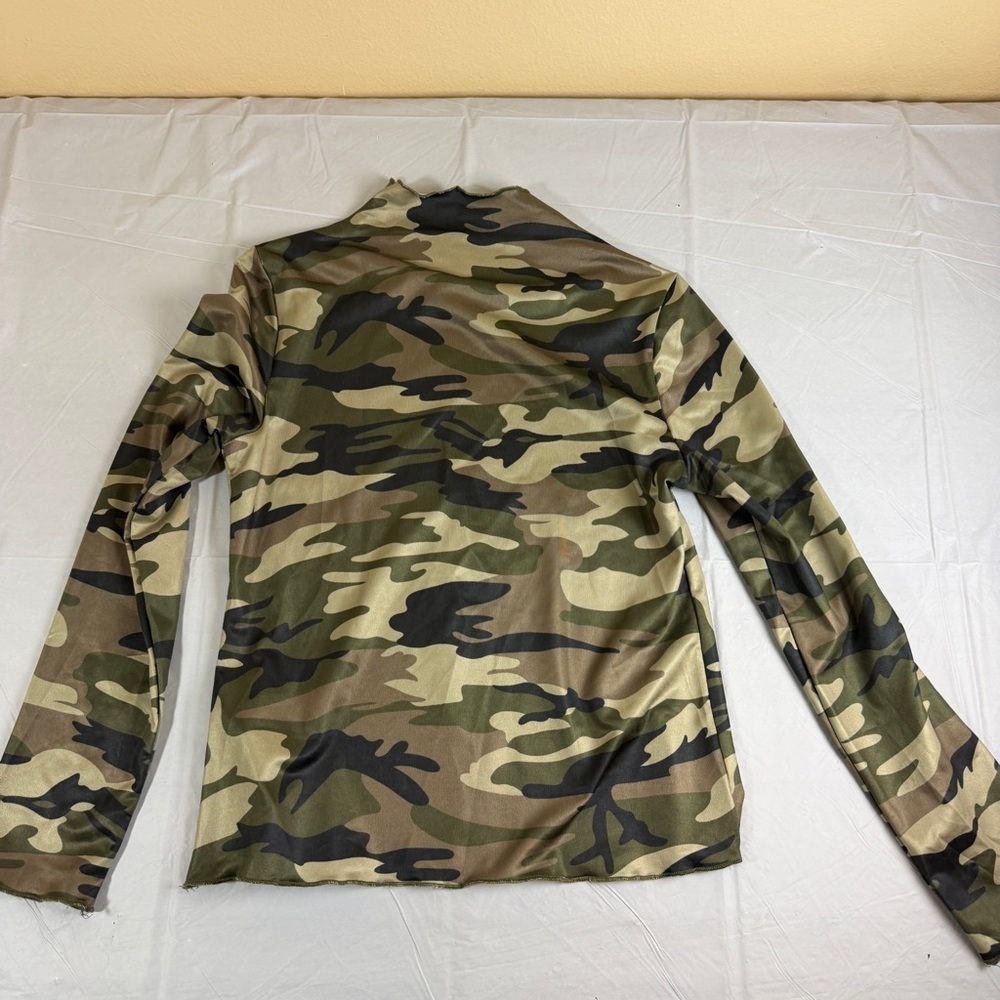 Camouflage Long Sleeve Women's‎ Top